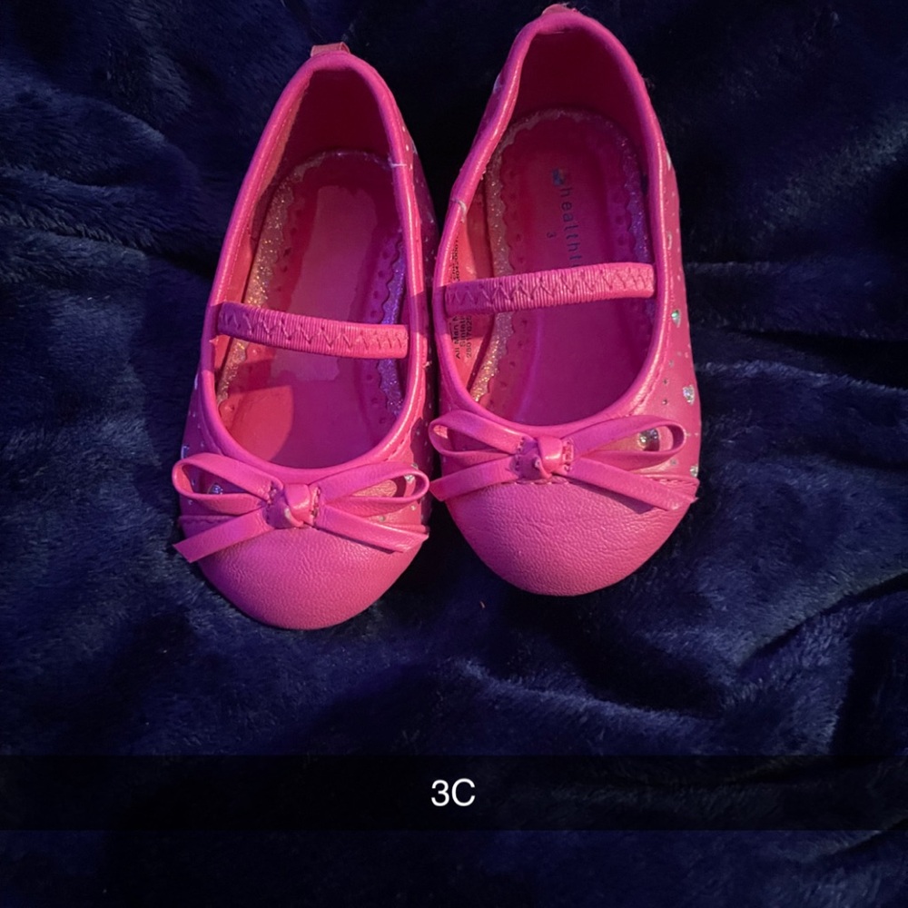 Pink Kids Shoes with Bow Detail